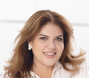 Blanca Villela Headshot.jpg